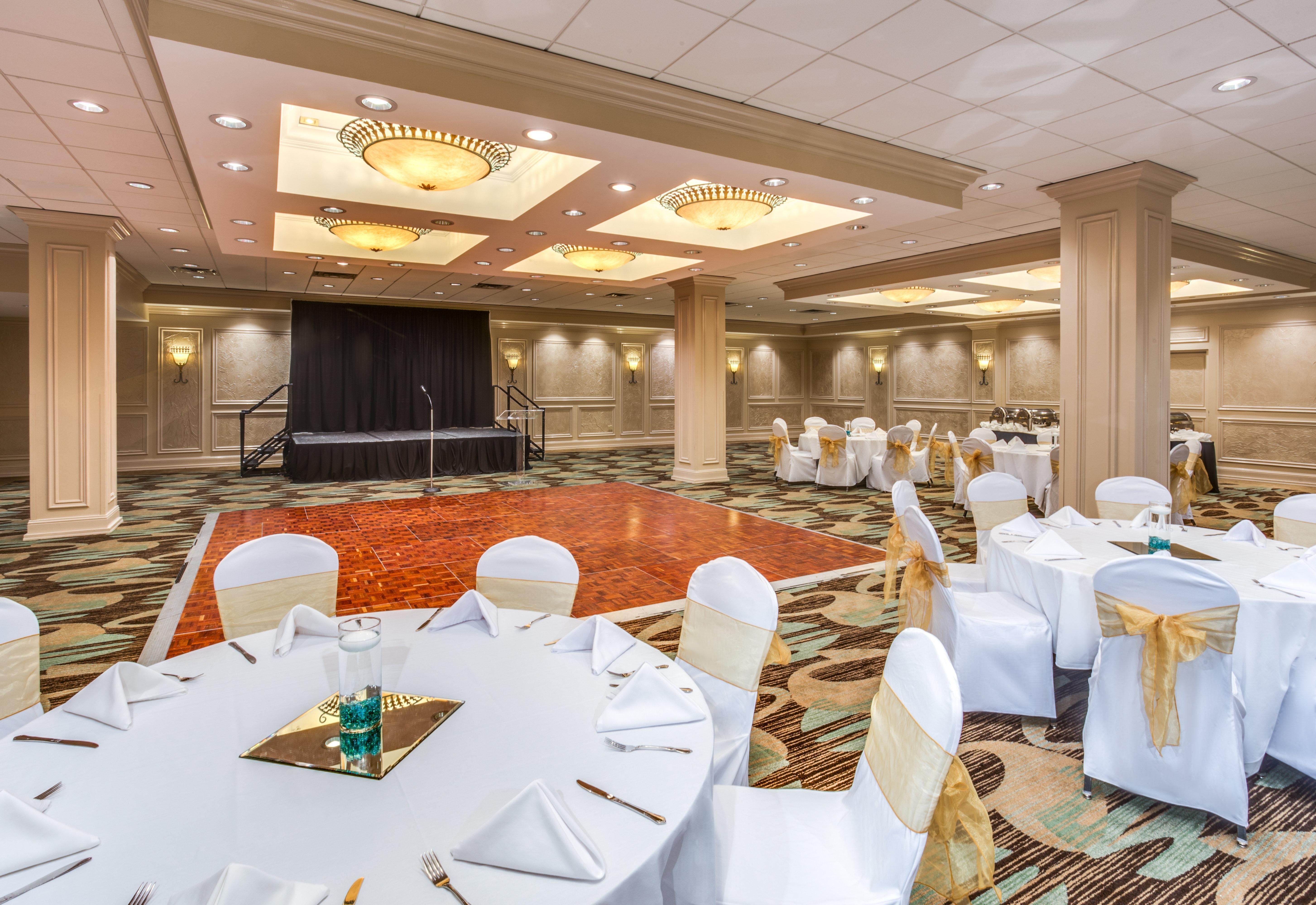 Hotel Crowne Plaza Executive Center Baton Rouge By Ihg Esterno foto