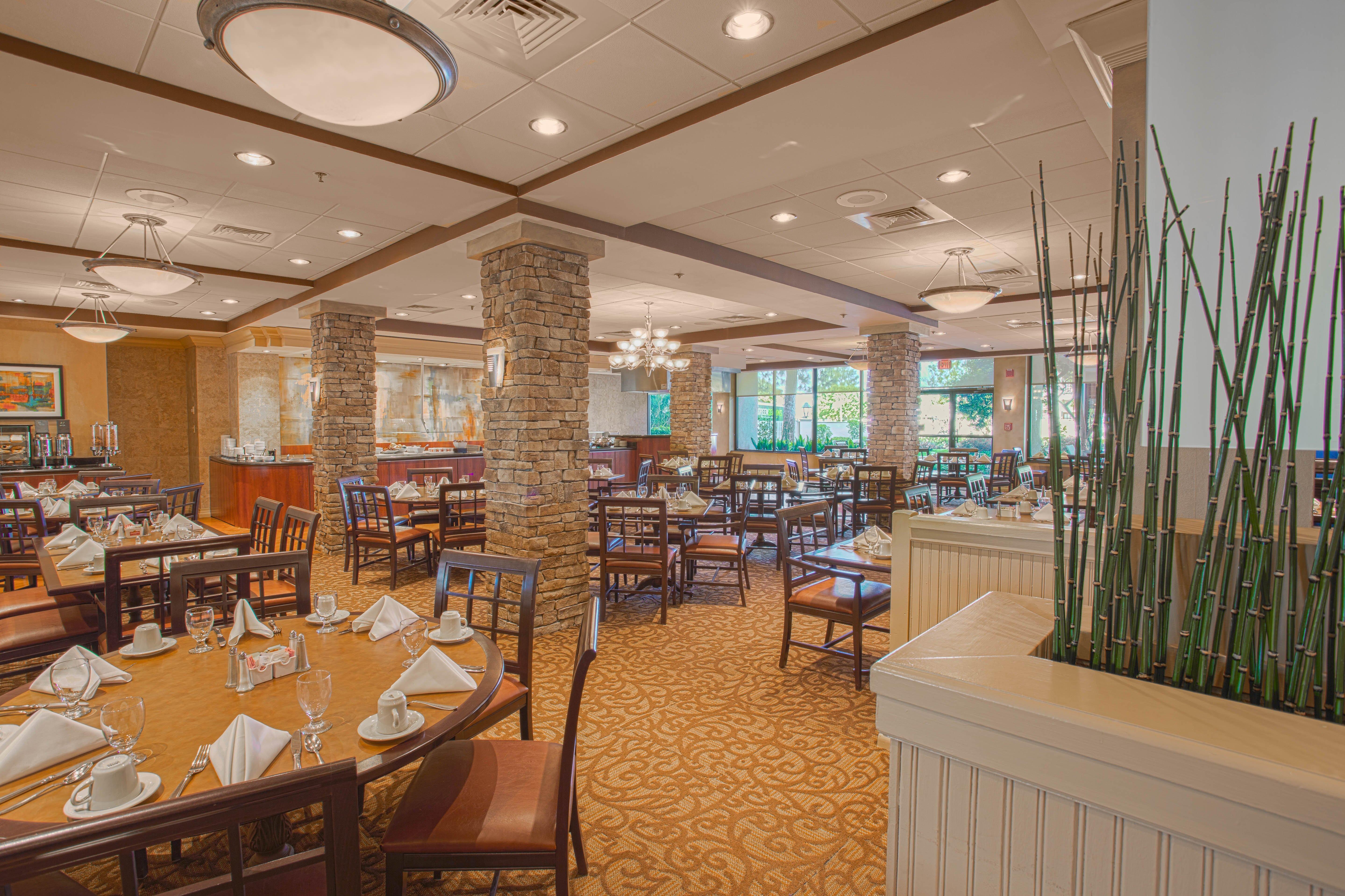 Hotel Crowne Plaza Executive Center Baton Rouge By Ihg Esterno foto