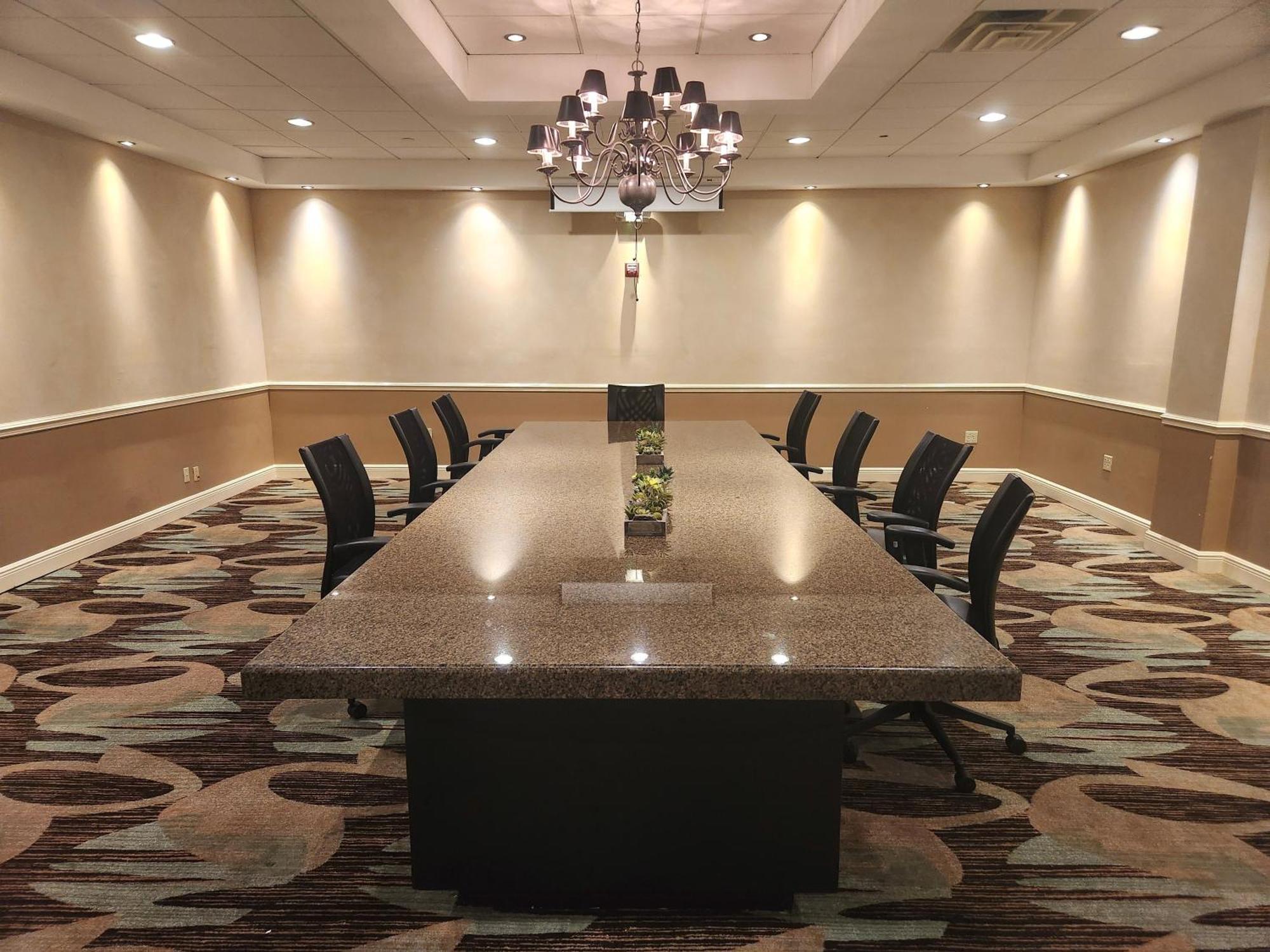 Hotel Crowne Plaza Executive Center Baton Rouge By Ihg Esterno foto