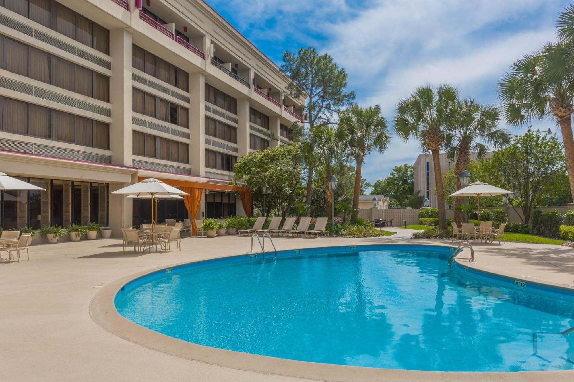 Hotel Crowne Plaza Executive Center Baton Rouge By Ihg Esterno foto